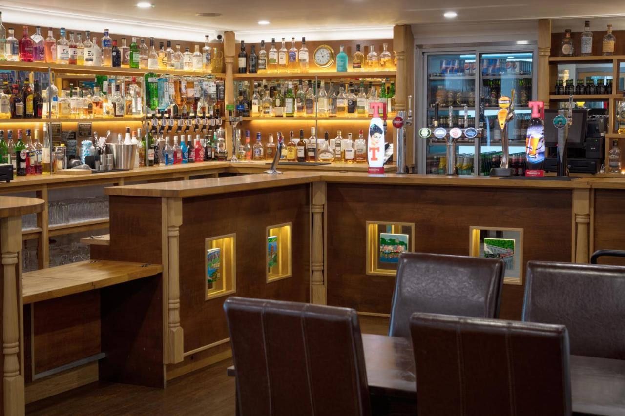 The Brander Lodge Hotel And Bistro Taynuilt Bagian luar foto